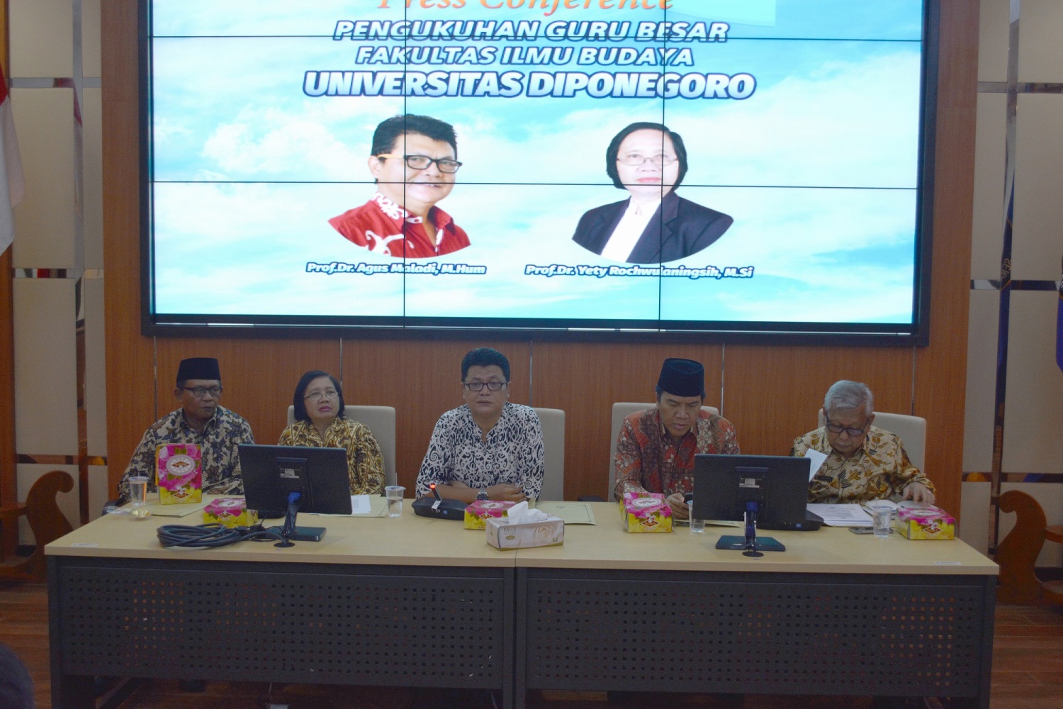pengukuhan guru besar fib