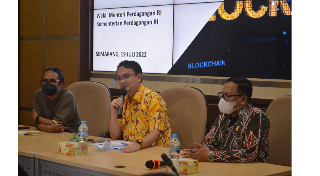 The Deputy Minister of Trade of the Republic of Indonesia Presents as Speaker of BLOCK #1 Goes To Campus at UNDIP