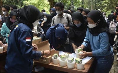 Komitmen UNDIP Tingkatkan Kesejahteraan Mahasiswa Dengan Memberikan Makanan Bergizi