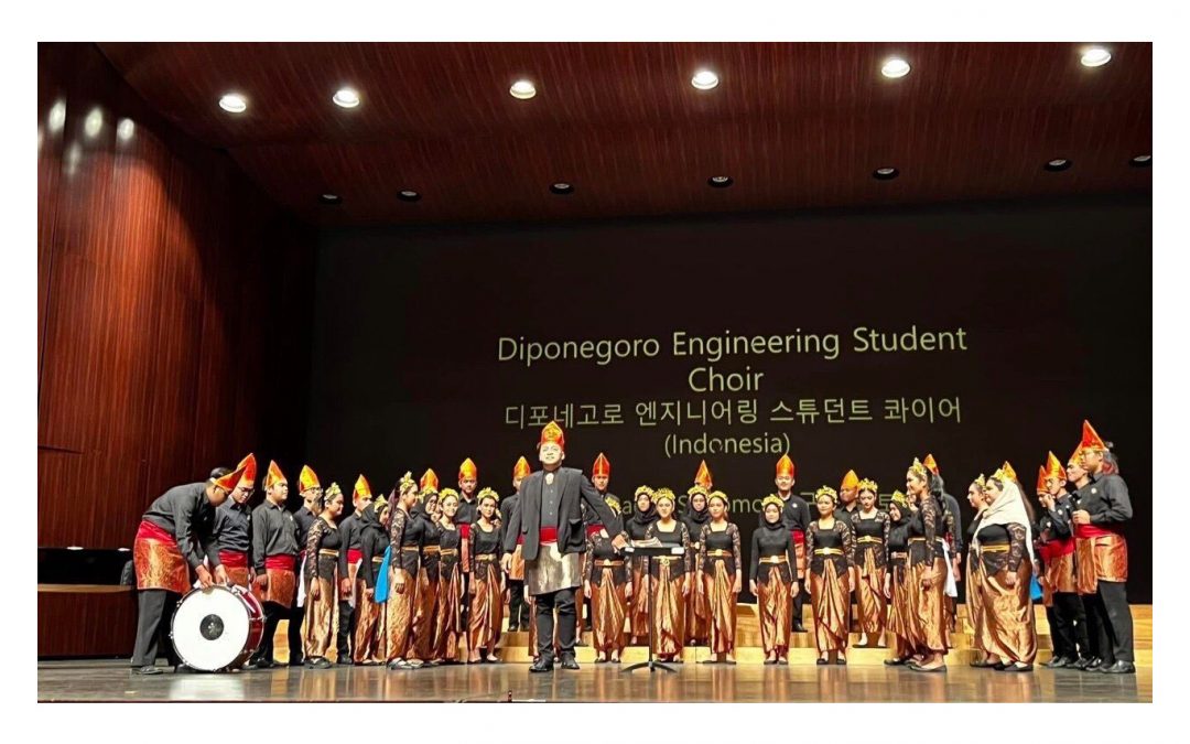 UNDIP Engineering Student Choir Achieved Trophy at the 18th Busan Choral Festival and Competition