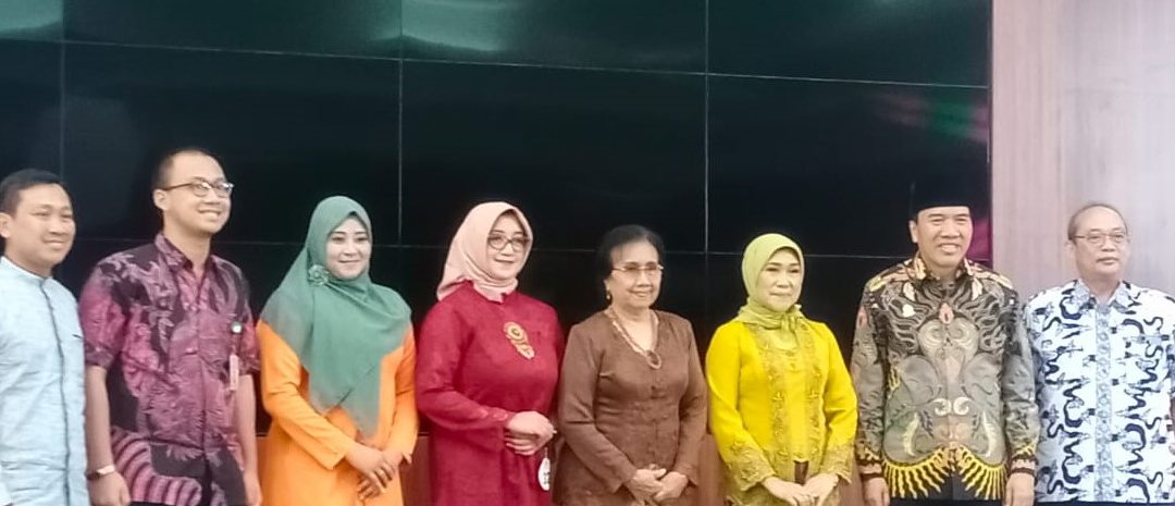 DWP UNDIP Held Talk Show with a Theme “Tough Mother, Great Children”