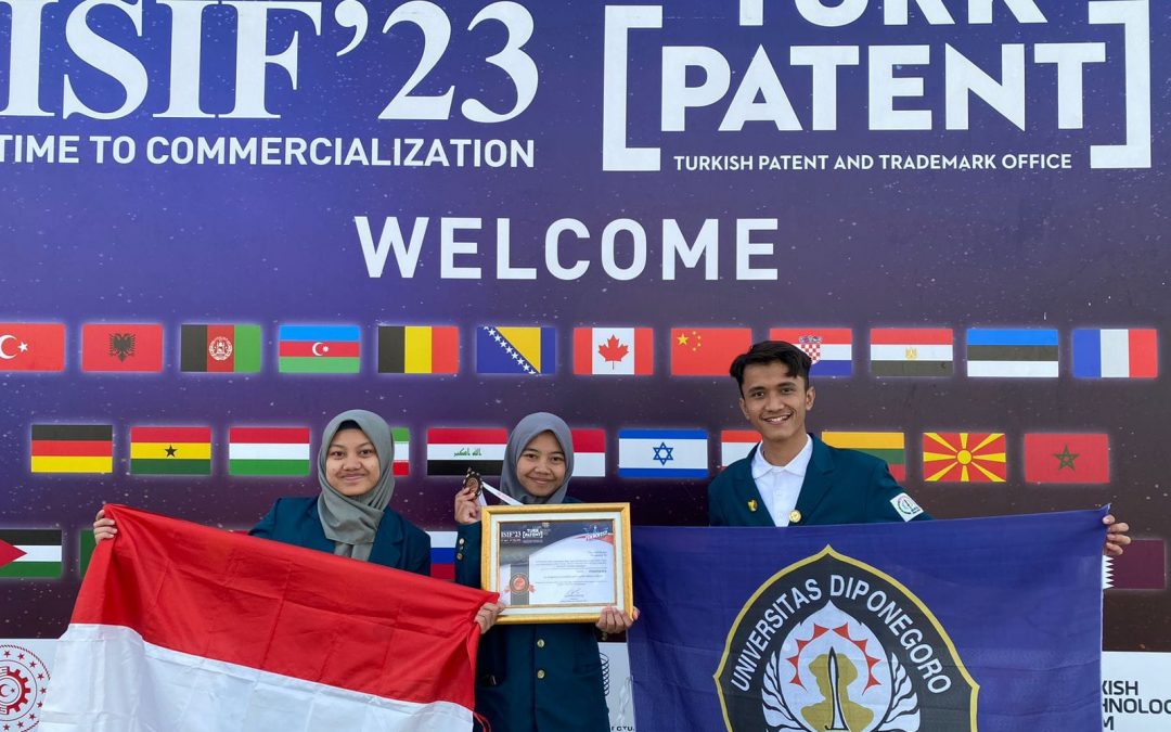 The UNDIP Smarc Team Won a Bronze Medal at the 2023 Istanbul International Invention Fair