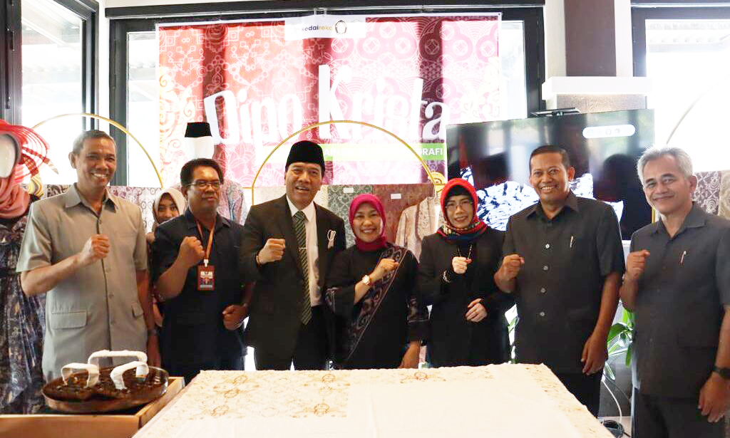 Lauching Batik Dipokrista