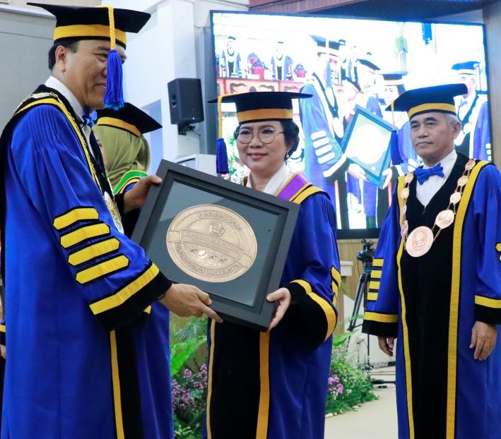 Prof. Martha