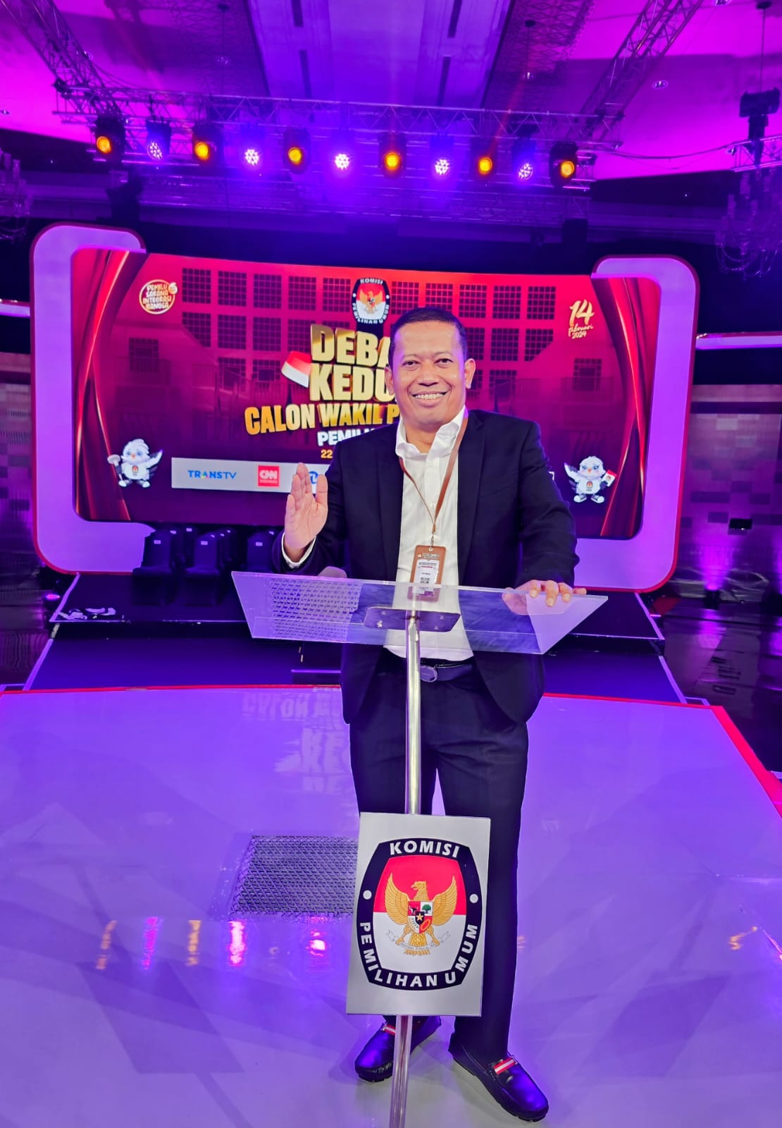 Prof Suharnomo, Rektor Terpilih <a href="https://undip.ac.id">Universitas Diponegoro</a> Menjadi Panelis Debat Cawapres 2 WhatsApp Image 2023 12 28 at 19.09.38