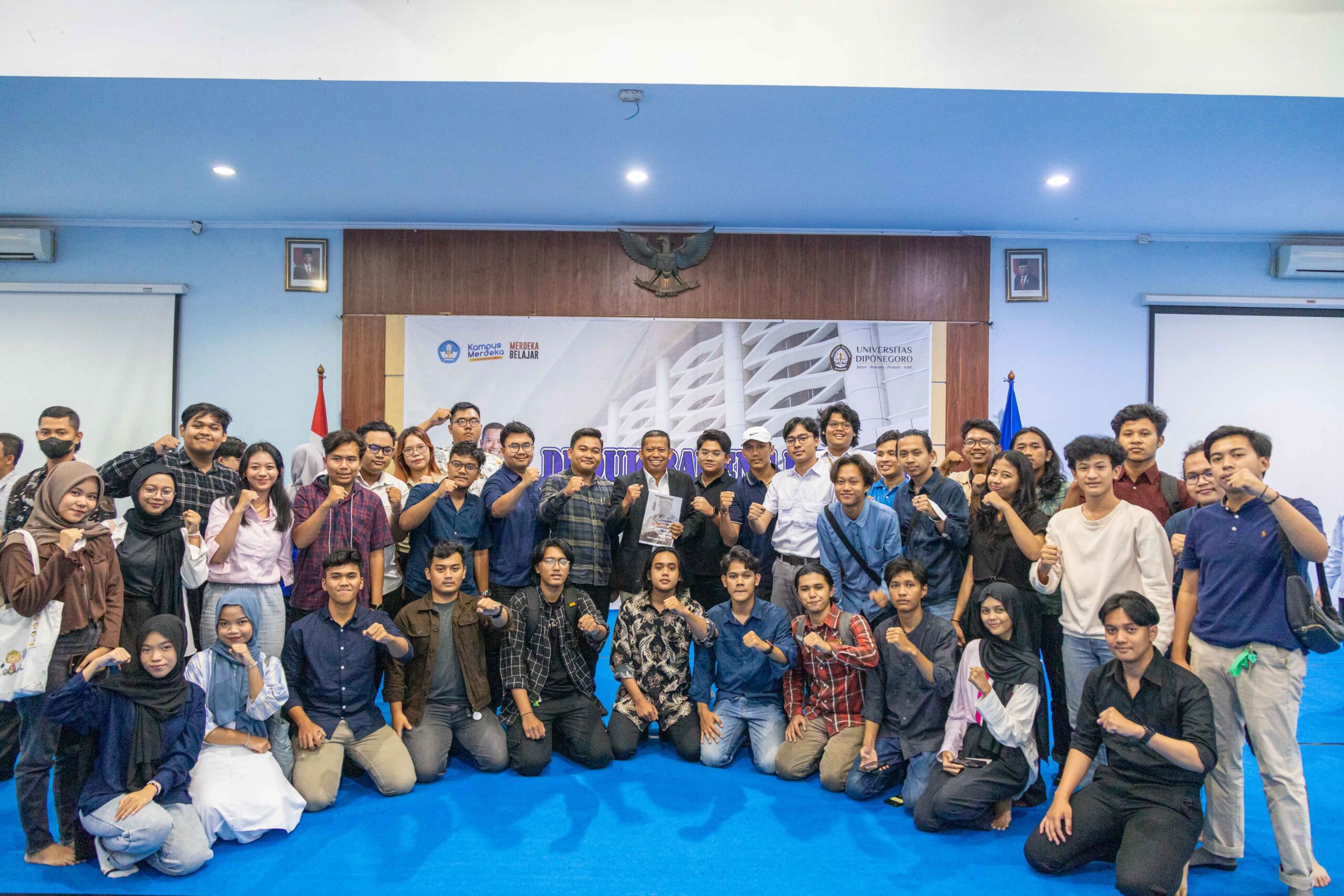 Rektor UNDIP Berbincang Akrab dengan Mahasiswa 4 IMG 6882 scaled