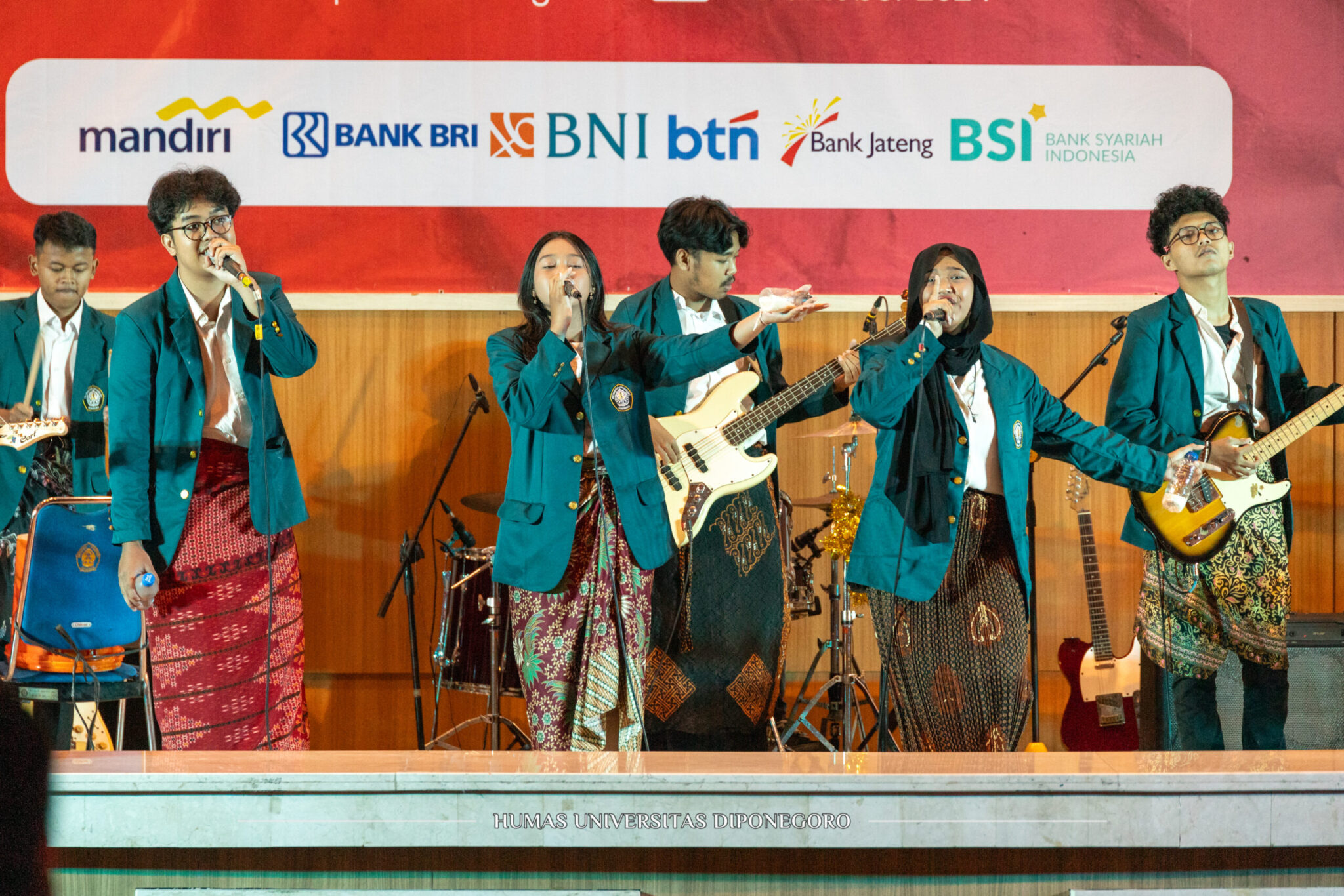 Keseruan Band Competition pada Dies Natalis Ke-67 UNDIP Kembangkan Talenta Civitas Academica