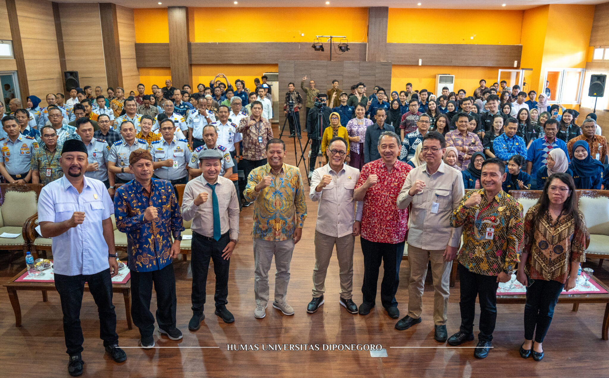 FISIP UNDIP dan Kemenhub Hadirkan Seminar Nasional Mengkaji Sistem Transportasi Berbasis Angkutan Umum Massal