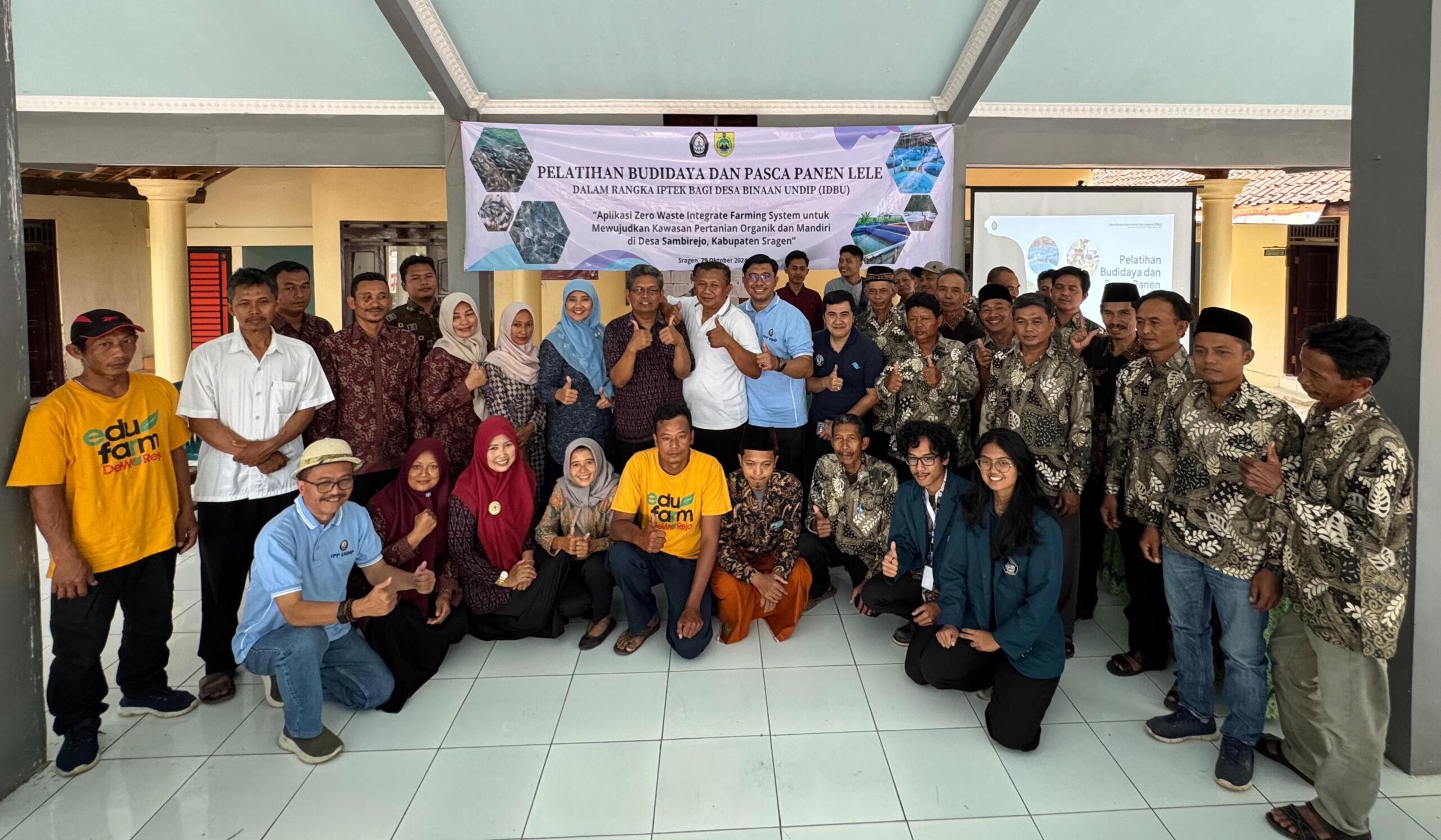 FPP UNDIP Bagikan 16.700 Butir Telur bagi Peningkatan Gizi Keluarga Desa Sukorejo Sragen