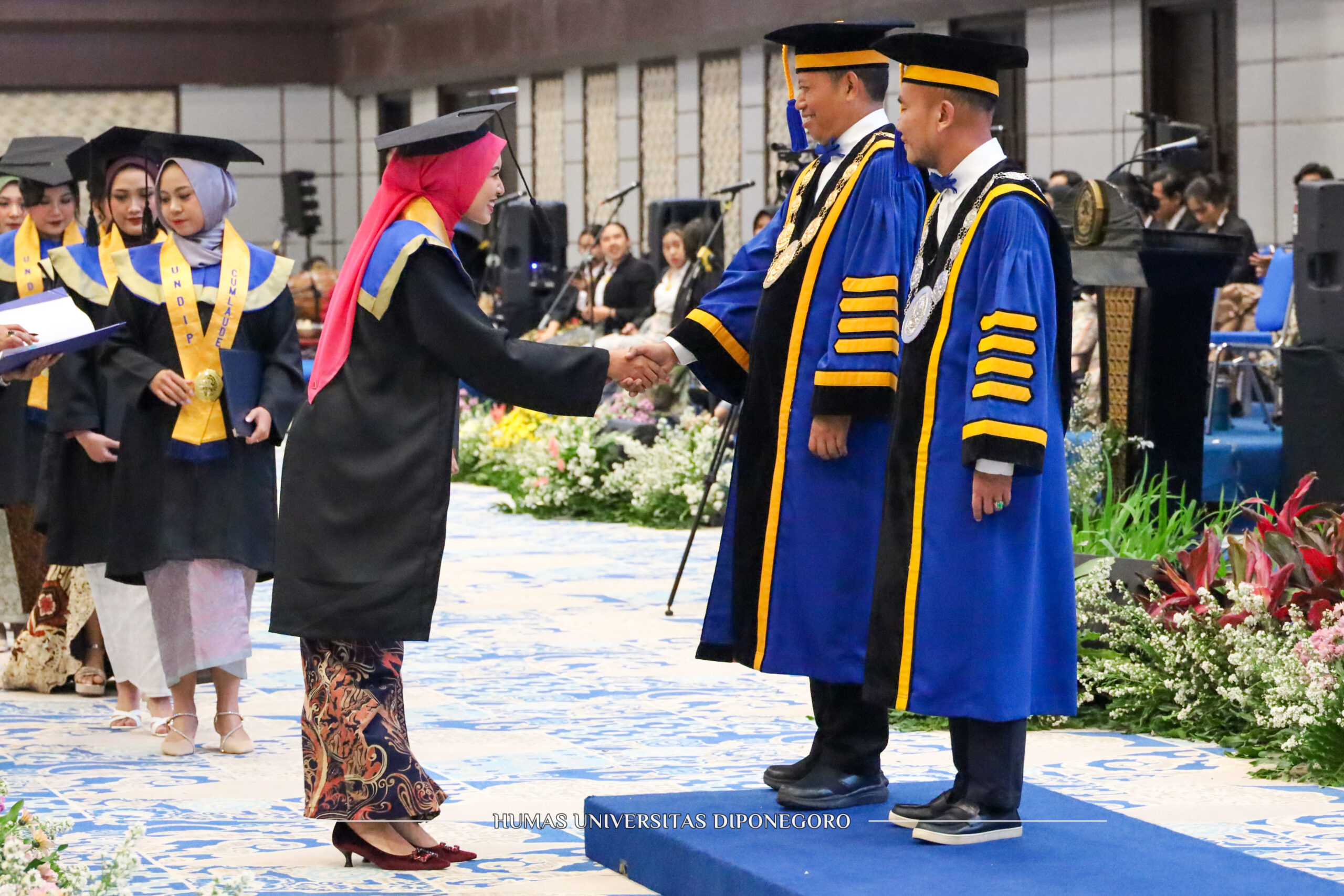 Pesan Rektor UNDIP: Bangun Karakter, Attitude dan Enrich Yourself