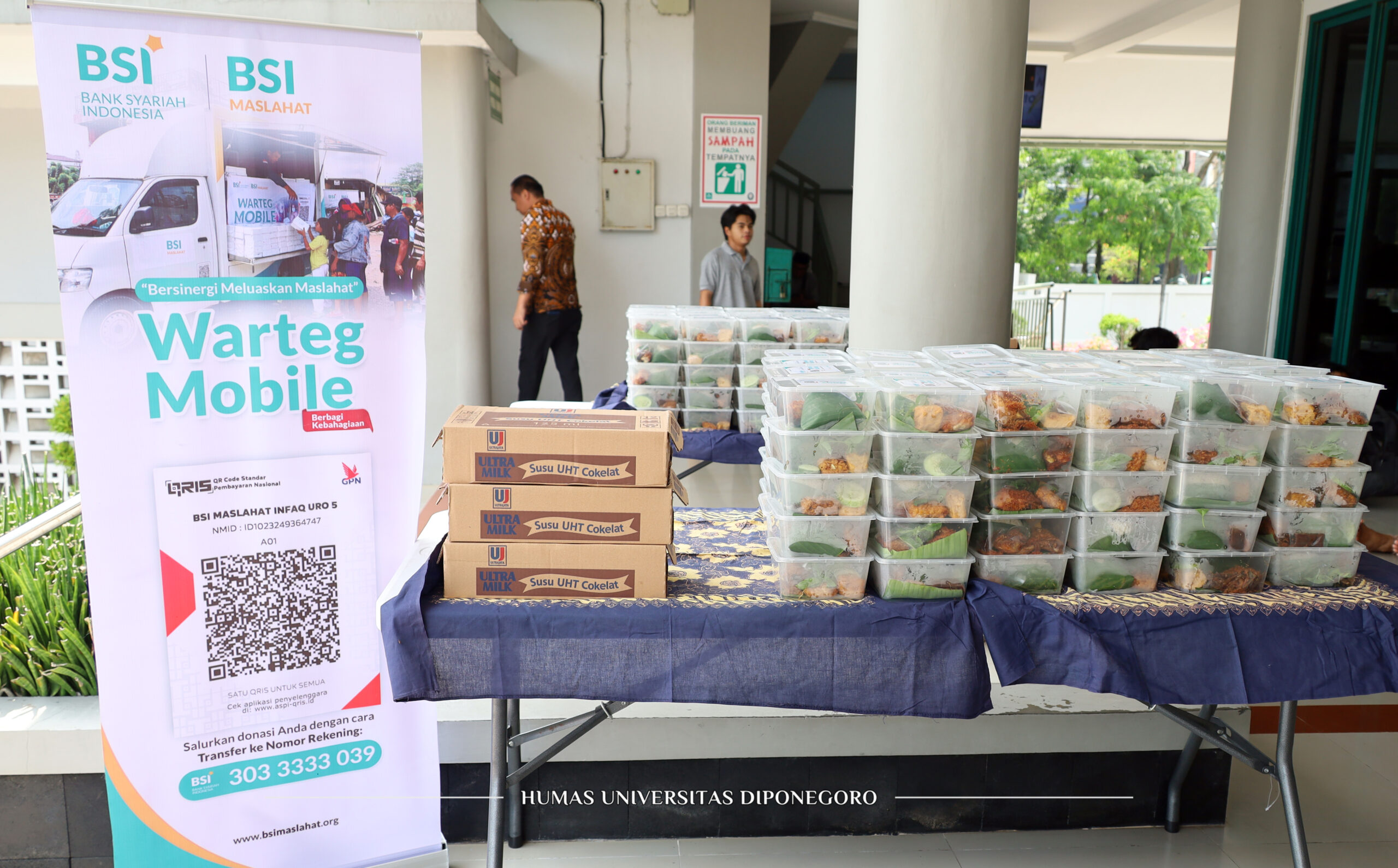 UNDIP Bersama BSI Bagikan 1.000 Paket Makanan Bergizi