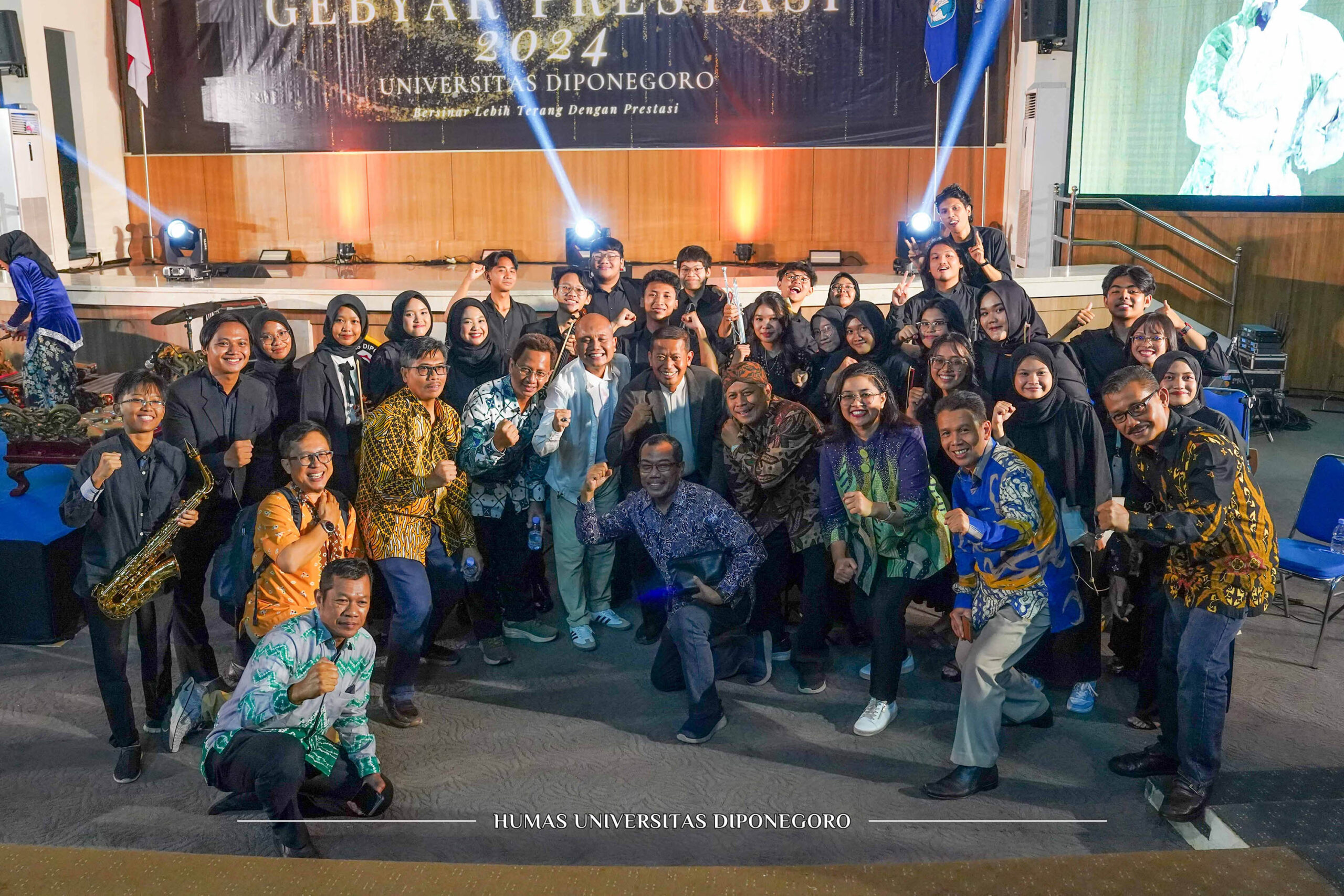 Mahasiswa UNDIP Bersinar: Raih 150 Prestasi Tingkat Internasional di Tahun 2024