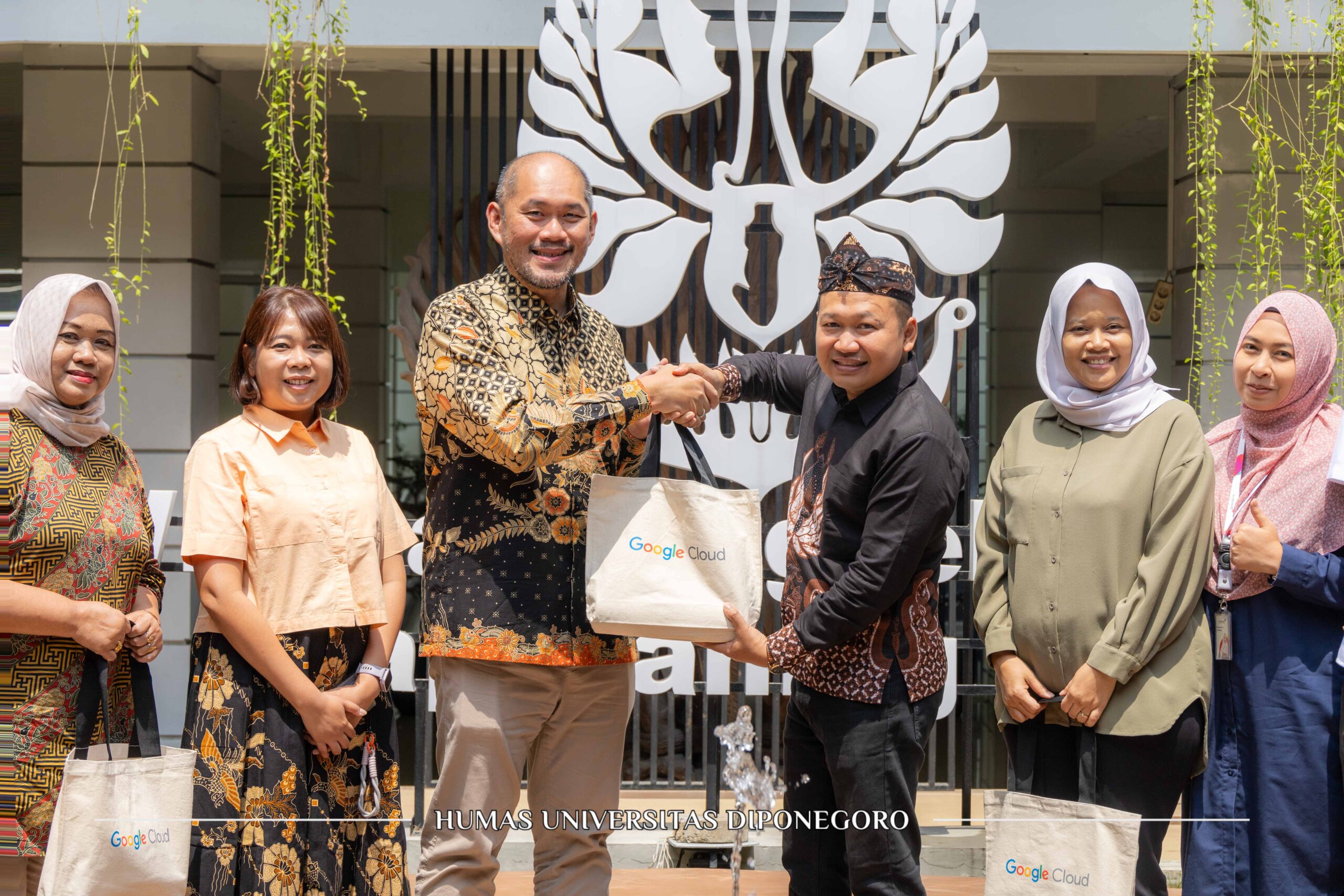 Berupaya Atasi Problem Disinformasi, Google Indonesia – UNDIP Perkuat Kolaborasi